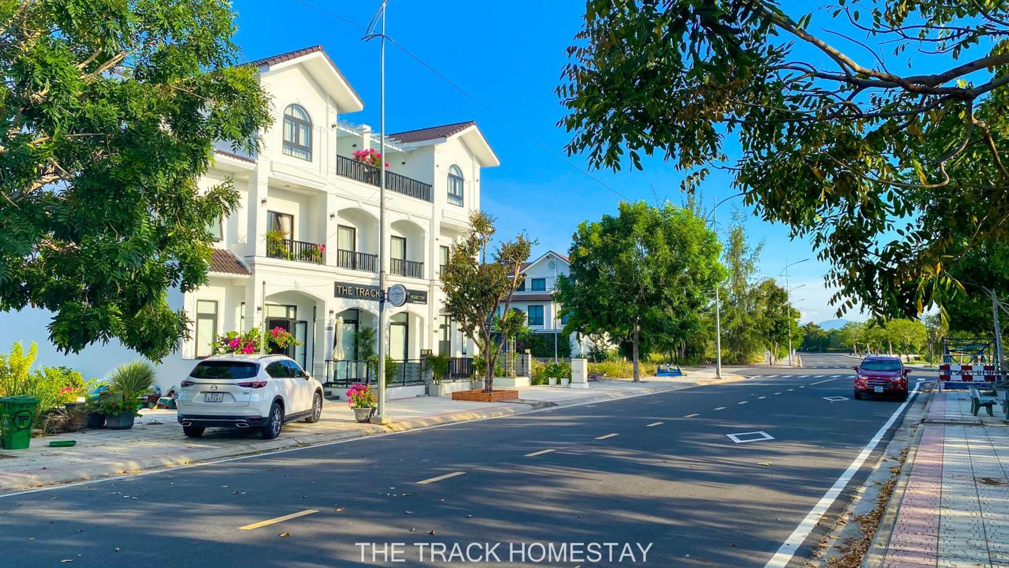 The Track Homestay - Near Bai Dai Beach Cam Lam Luaran gambar